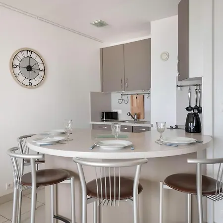 Vue Mer Pour Un Sejour A 4 Appartement *